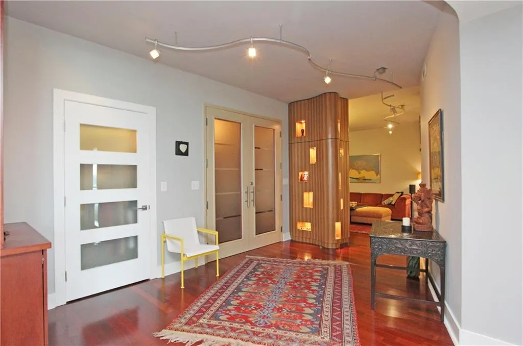 20 10th Street Nw Unit 1203, Atlanta, Georgia 30309, 3 Bedrooms Bedrooms, ,3 BathroomsBathrooms,Residential,Sold,20 10th Street Nw Unit 1203,5732463