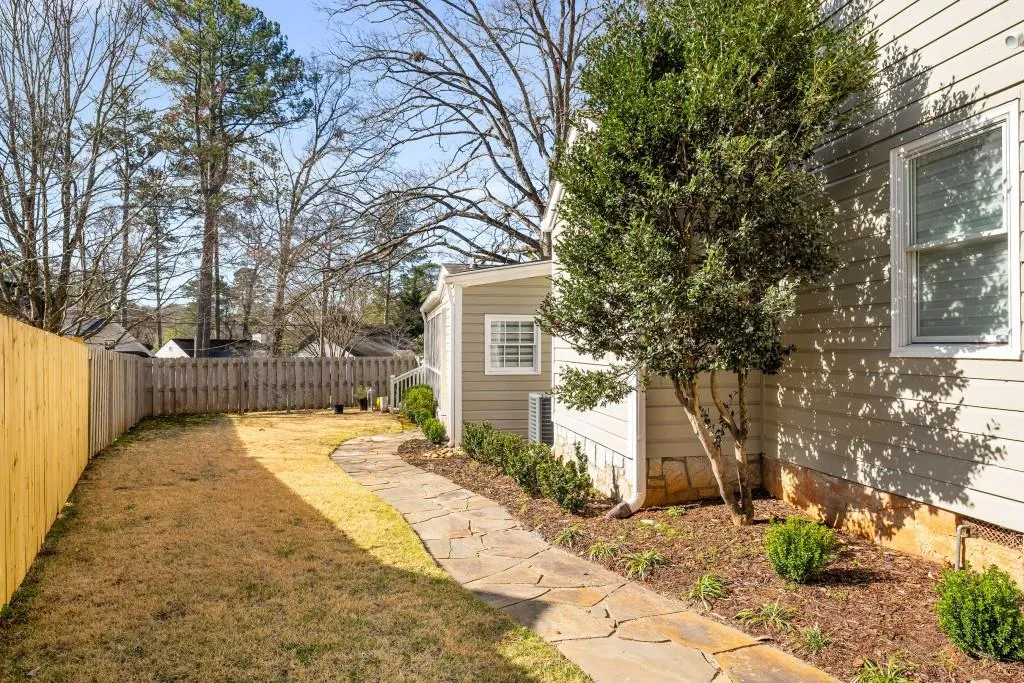 3495 Habersham Road Nw, Atlanta, Georgia 30305, 4 Bedrooms Bedrooms, ,2 BathroomsBathrooms,Residential,For Sale,3495 Habersham Road Nw,7513678