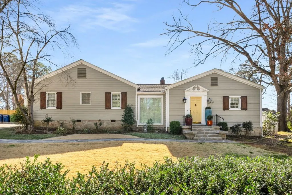 3495 Habersham Road Nw, Atlanta, Georgia 30305, 4 Bedrooms Bedrooms, ,2 BathroomsBathrooms,Residential,For Sale,3495 Habersham Road Nw,7513678