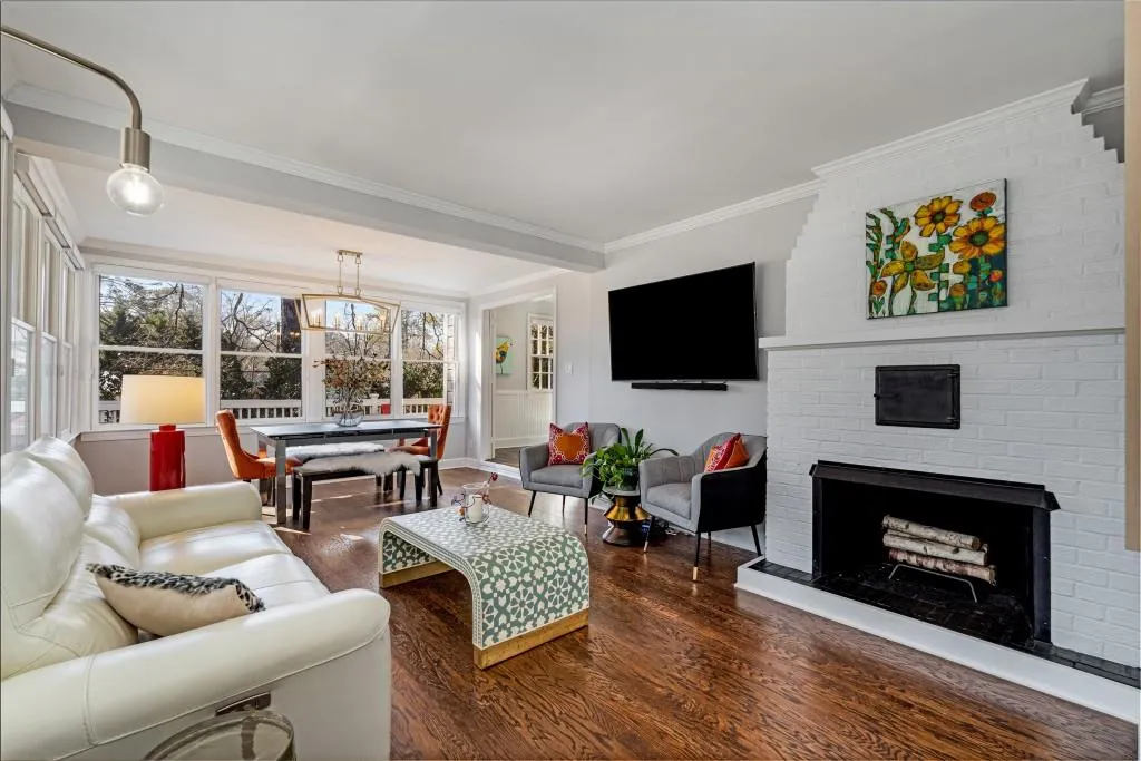 3495 Habersham Road Nw, Atlanta, Georgia 30305, 4 Bedrooms Bedrooms, ,2 BathroomsBathrooms,Residential,For Sale,3495 Habersham Road Nw,7513678
