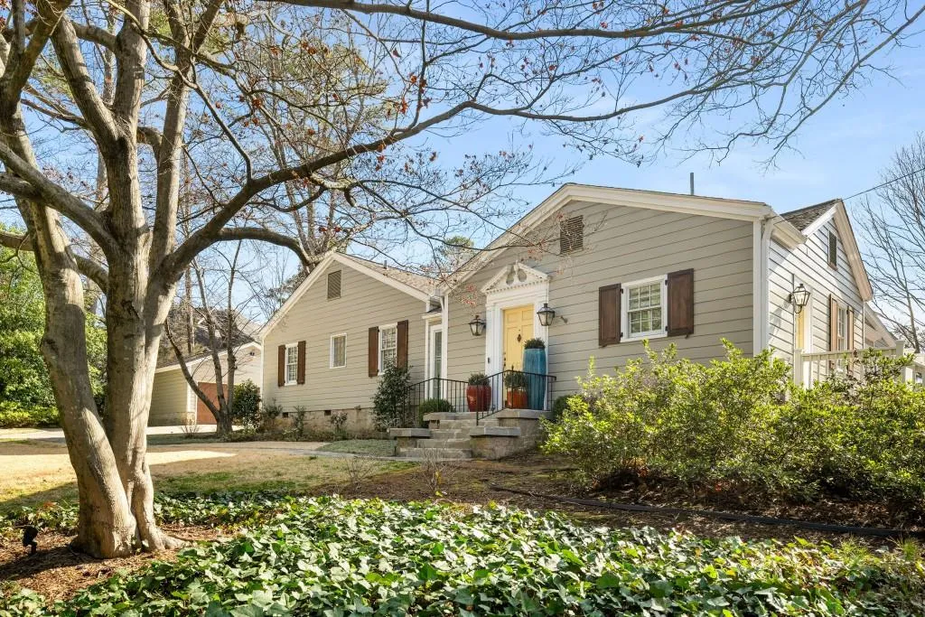 3495 Habersham Road Nw, Atlanta, Georgia 30305, 4 Bedrooms Bedrooms, ,2 BathroomsBathrooms,Residential,For Sale,3495 Habersham Road Nw,7513678