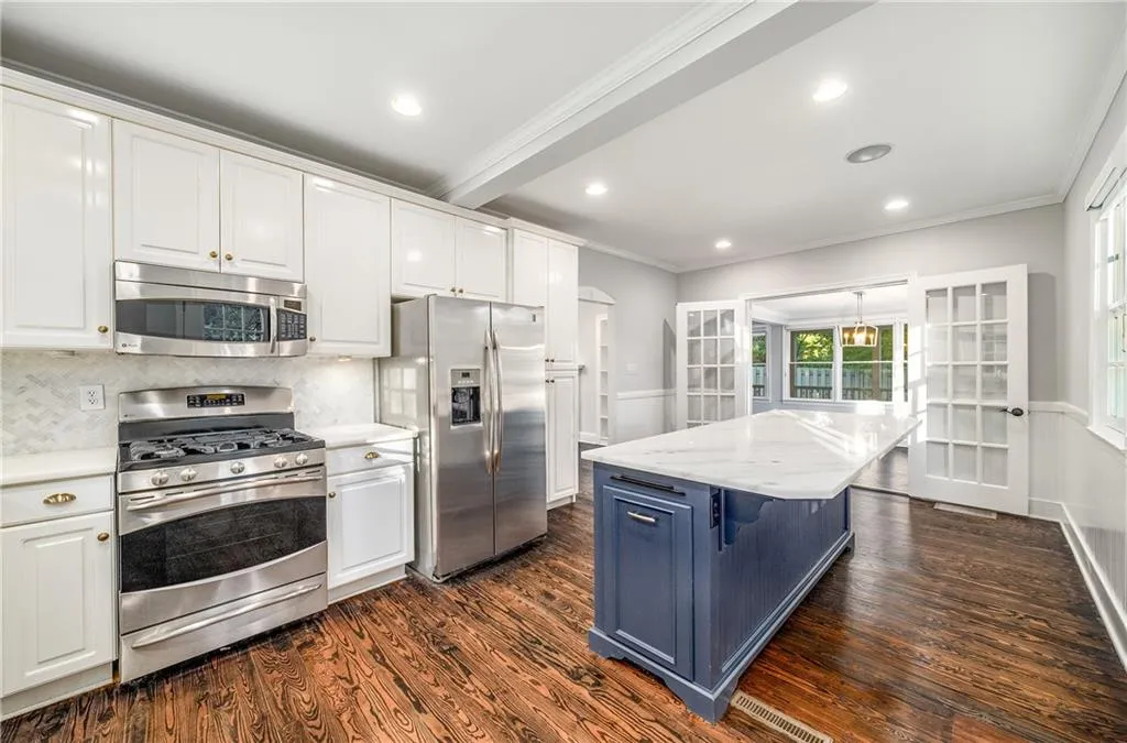 3495 Habersham Road Nw, Atlanta, Georgia 30305, 4 Bedrooms Bedrooms, ,2 BathroomsBathrooms,Residential,For Sale,3495 Habersham Road Nw,7513678