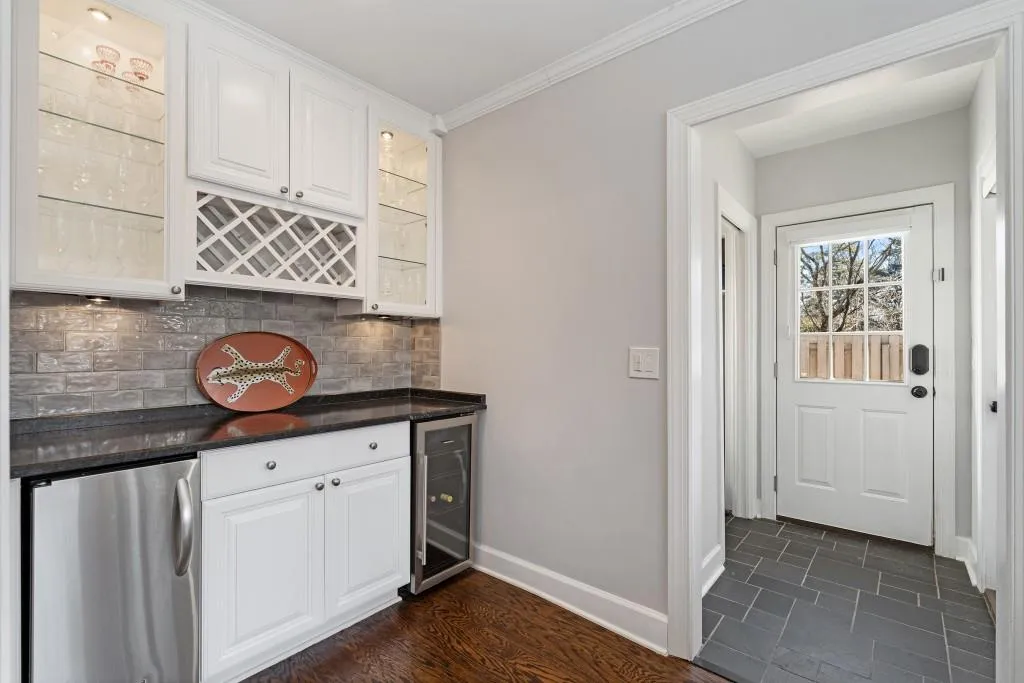 3495 Habersham Road Nw, Atlanta, Georgia 30305, 4 Bedrooms Bedrooms, ,2 BathroomsBathrooms,Residential,For Sale,3495 Habersham Road Nw,7513678
