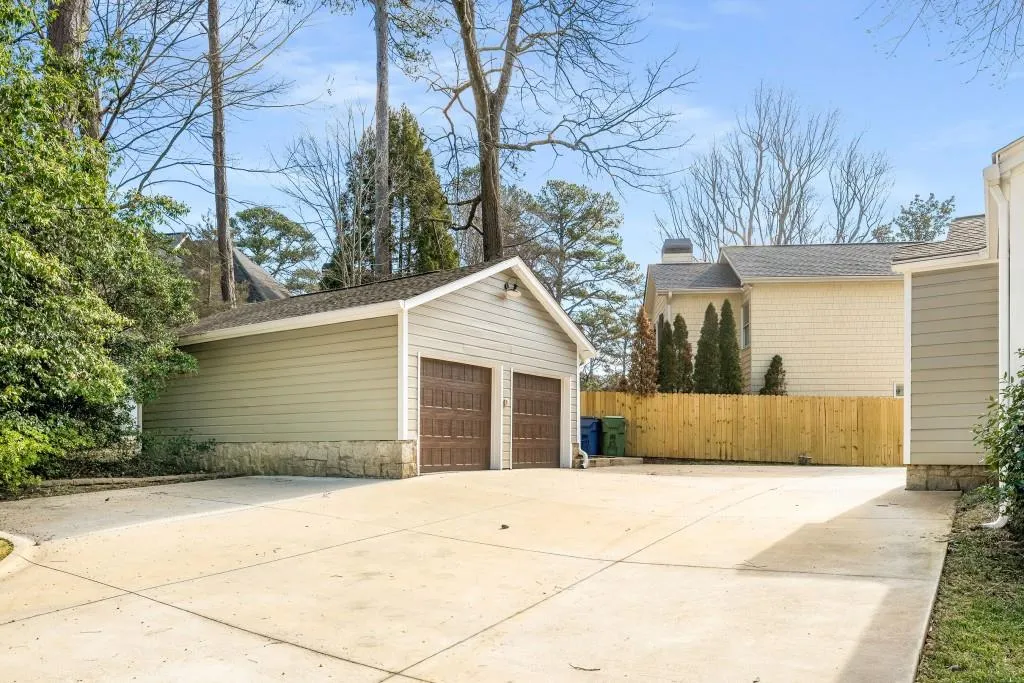 3495 Habersham Road Nw, Atlanta, Georgia 30305, 4 Bedrooms Bedrooms, ,2 BathroomsBathrooms,Residential,For Sale,3495 Habersham Road Nw,7513678