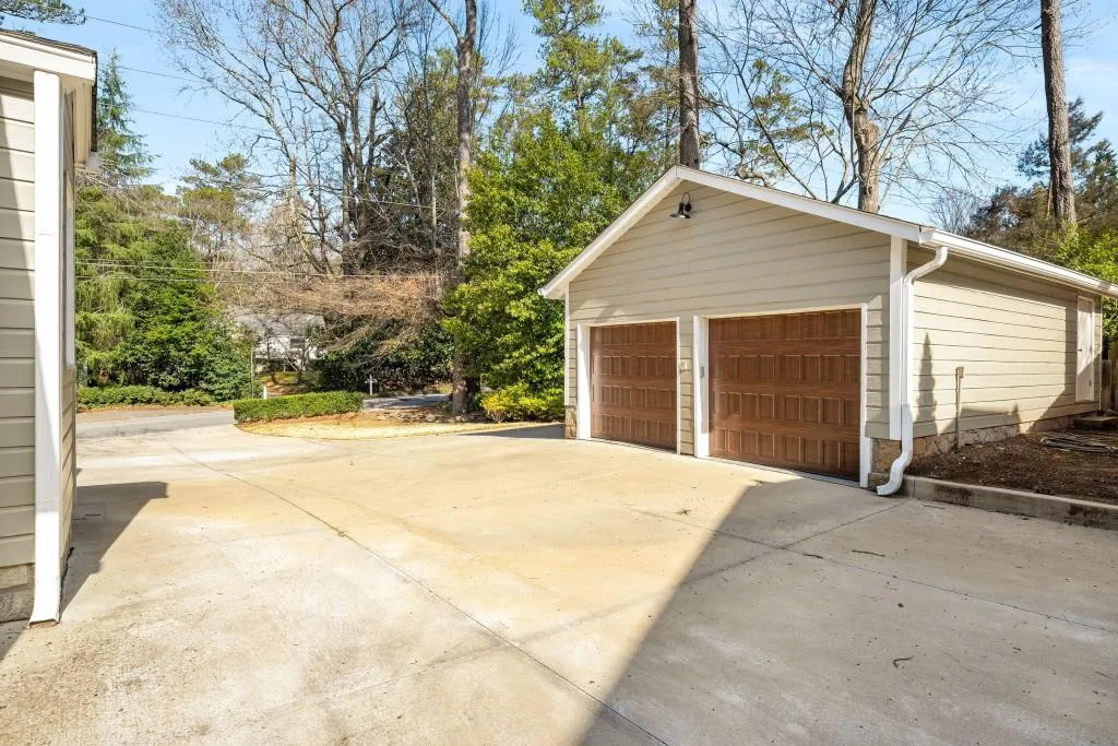 3495 Habersham Road Nw, Atlanta, Georgia 30305, 4 Bedrooms Bedrooms, ,2 BathroomsBathrooms,Residential,For Sale,3495 Habersham Road Nw,7513678