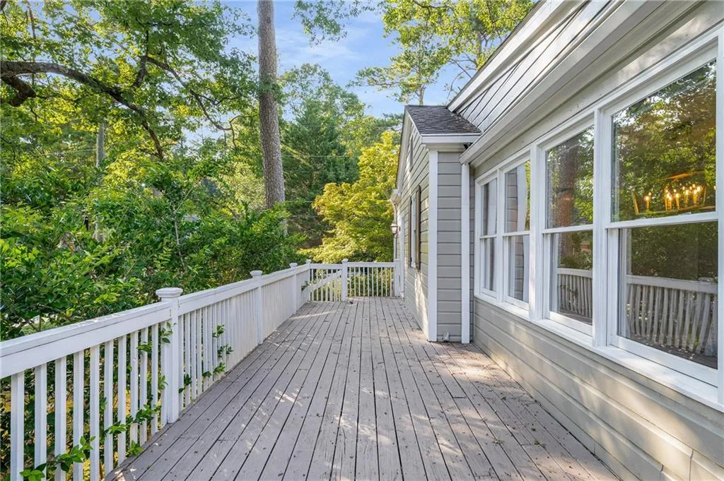 3495 Habersham Road Nw, Atlanta, Georgia 30305, 4 Bedrooms Bedrooms, ,2 BathroomsBathrooms,Residential,For Sale,3495 Habersham Road Nw,7513678