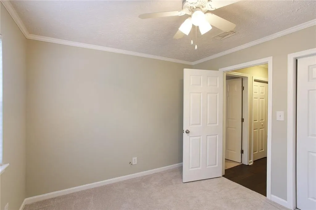 6814a Glenridge Drive Unit 6814a, Atlanta, Georgia 30328, 2 Bedrooms Bedrooms, ,2 BathroomsBathrooms,Residential,Sold,6814a Glenridge Drive Unit 6814a,5658323