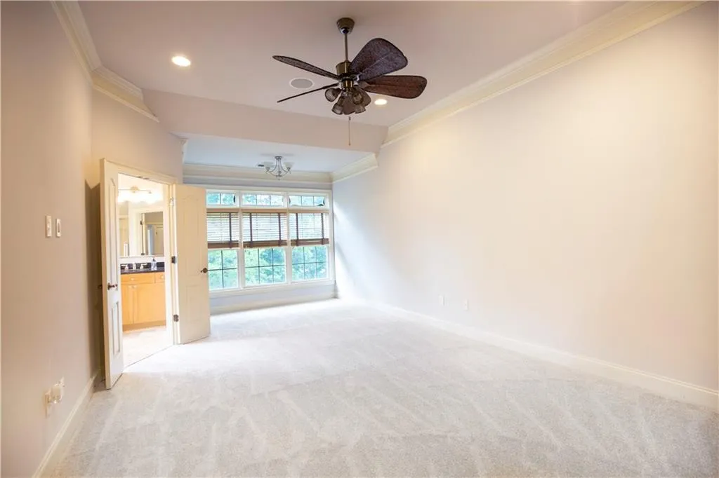 1043 Pearl Point, Sandy Springs, Georgia 30328, 2 Bedrooms Bedrooms, ,3 BathroomsBathrooms,Residential,Sold,1043 Pearl Point,6908767