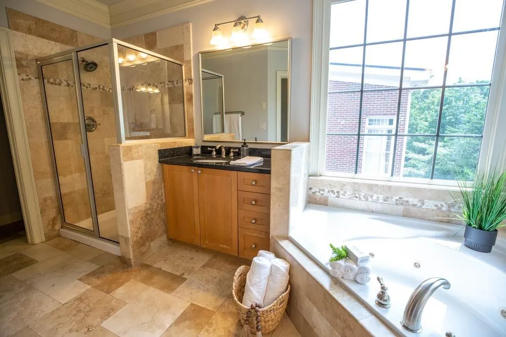 1043 Pearl Point, Sandy Springs, Georgia 30328, 2 Bedrooms Bedrooms, ,3 BathroomsBathrooms,Residential,Sold,1043 Pearl Point,6908767