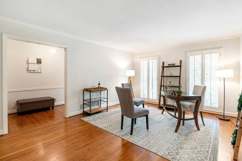 6885 Castleton Drive Nw, Sandy Springs, Georgia 30328, 4 Bedrooms Bedrooms, ,2 BathroomsBathrooms,Residential,Sold,6885 Castleton Drive Nw,7091841