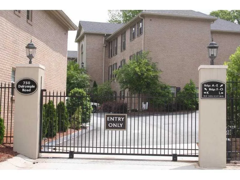 750 Dalrymple Road Unit N4, Atlanta, Georgia 30328, 3 Bedrooms Bedrooms, ,2 BathroomsBathrooms,Residential,Sold,750 Dalrymple Road Unit N4,5635781