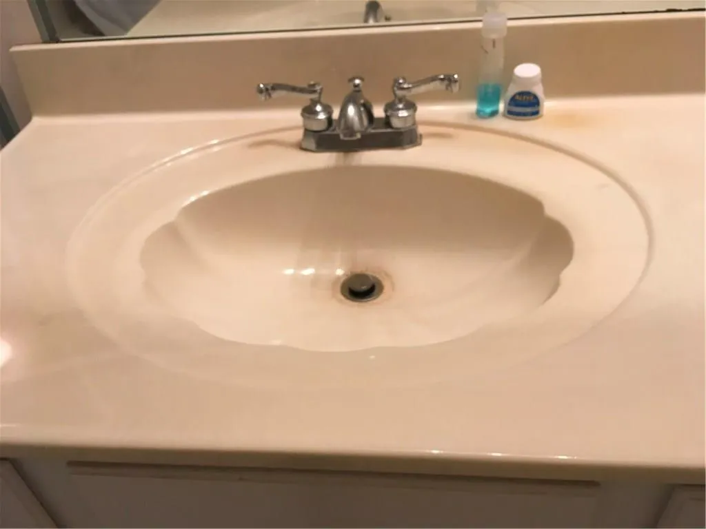 403 Woodcliff Drive, Sandy Springs, Georgia 30350, 2 Bedrooms Bedrooms, ,1 BathroomBathrooms,Residential,Sold,403 Woodcliff Drive,5883009