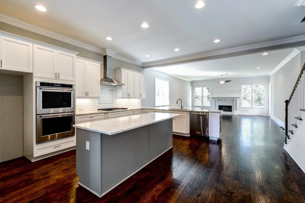 2524 Appalachee Drive Ne, Brookhaven, Georgia 30319, 5 Bedrooms Bedrooms, ,4 BathroomsBathrooms,Residential,Sold,2524 Appalachee Drive Ne,5739460