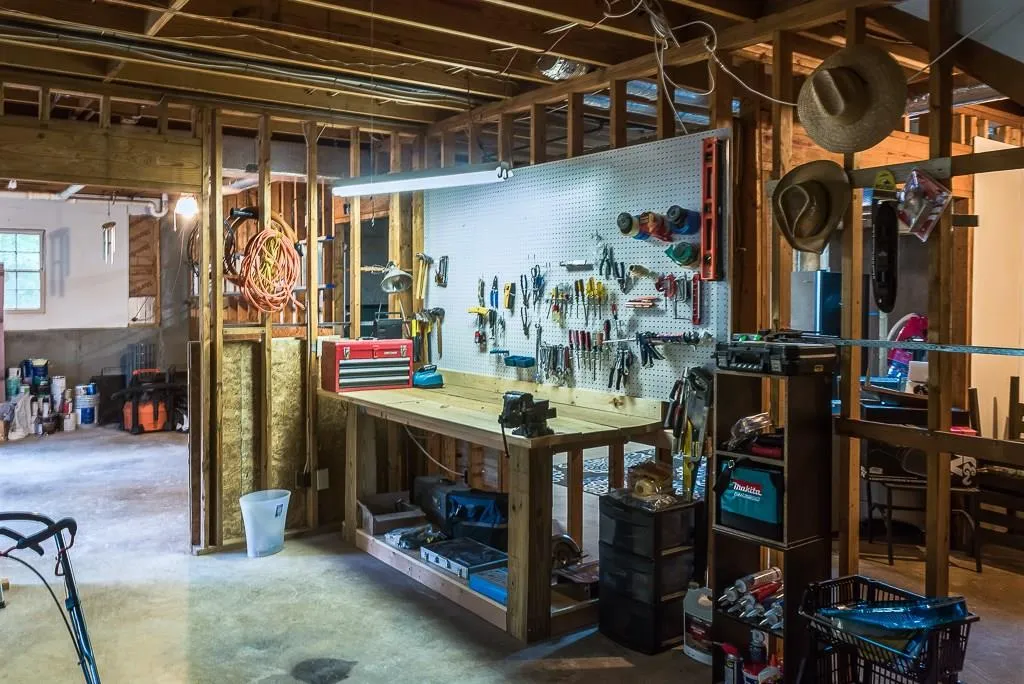 110 Landseer Way, Sandy Springs, Georgia 30350, 4 Bedrooms Bedrooms, ,3 BathroomsBathrooms,Residential,Sold,110 Landseer Way,5702137