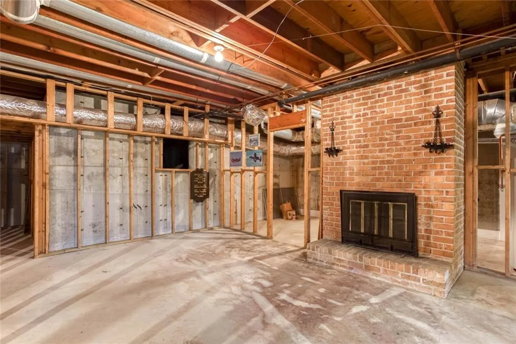 6000 Spalding Drive, Sandy Springs, Georgia 30350, 4 Bedrooms Bedrooms, ,2 BathroomsBathrooms,Residential,Sold,6000 Spalding Drive,6830876 6000 Spalding Drive, Sandy Springs, Georgia 30350, 4 Bedrooms Bedrooms, ,2 BathroomsBathrooms,Residential,Sold,6000 Spalding Drive,6830876