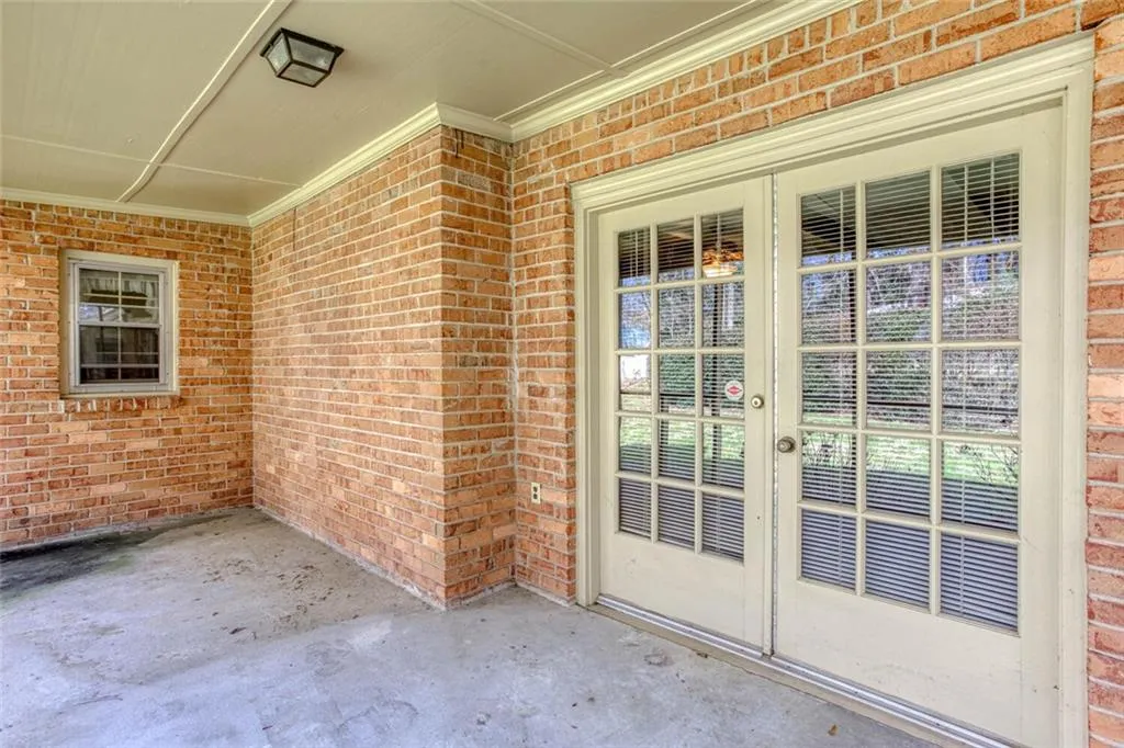 6000 Spalding Drive, Sandy Springs, Georgia 30350, 4 Bedrooms Bedrooms, ,2 BathroomsBathrooms,Residential,Sold,6000 Spalding Drive,6830876 6000 Spalding Drive, Sandy Springs, Georgia 30350, 4 Bedrooms Bedrooms, ,2 BathroomsBathrooms,Residential,Sold,6000 Spalding Drive,6830876