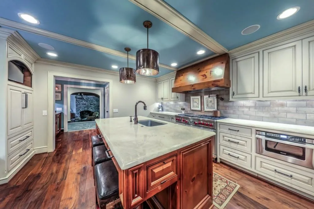 4790 Jett Road, Sandy Springs, Georgia 30327, 6 Bedrooms Bedrooms, ,4 BathroomsBathrooms,Residential,Sold,4790 Jett Road,6667761