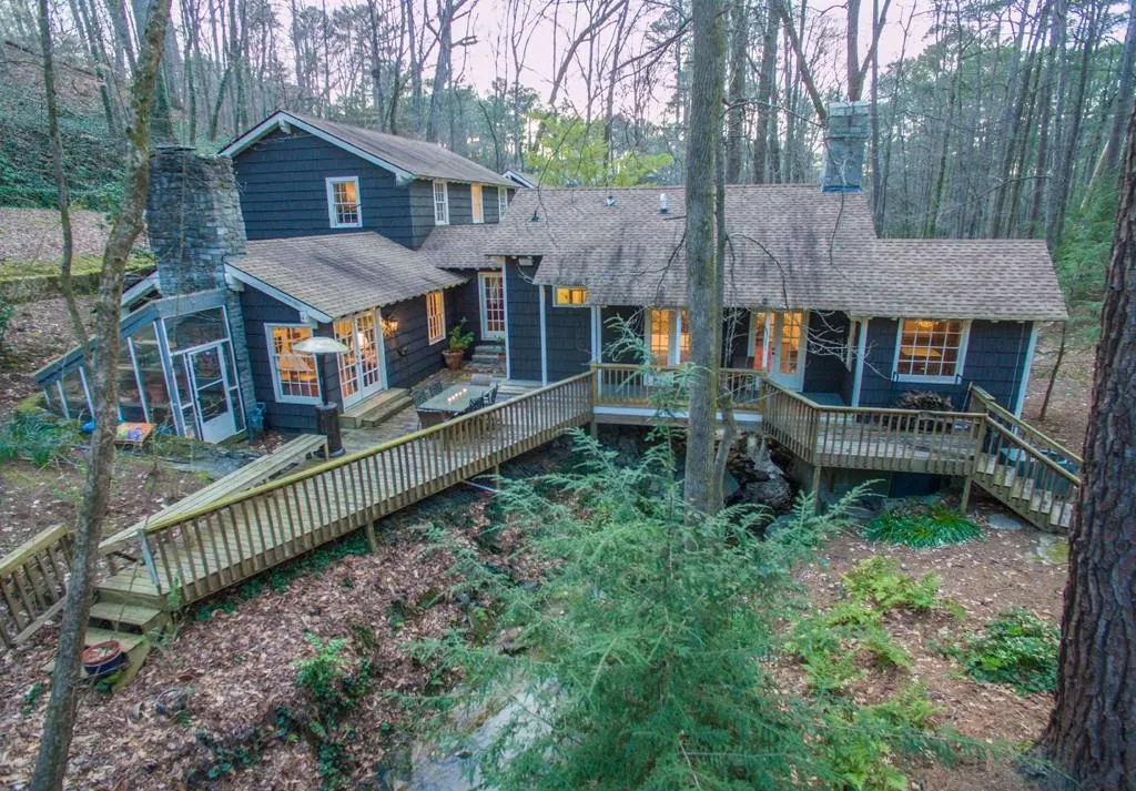 4790 Jett Road, Sandy Springs, Georgia 30327, 6 Bedrooms Bedrooms, ,4 BathroomsBathrooms,Residential,Sold,4790 Jett Road,6667761