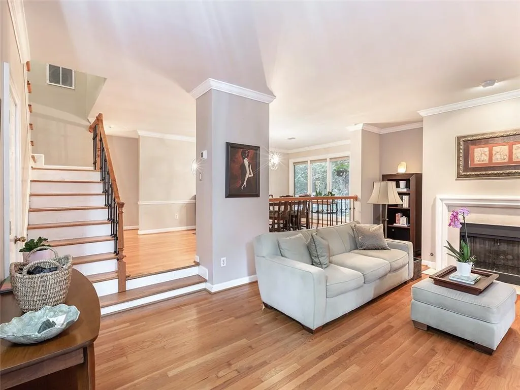 14 Westfair Court, Sandy Springs, Georgia 30328, 2 Bedrooms Bedrooms, ,2 BathroomsBathrooms,Residential,Sold,14 Westfair Court,6965819