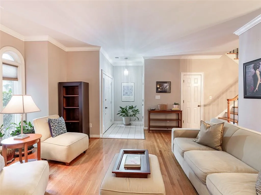 14 Westfair Court, Sandy Springs, Georgia 30328, 2 Bedrooms Bedrooms, ,2 BathroomsBathrooms,Residential,Sold,14 Westfair Court,6965819