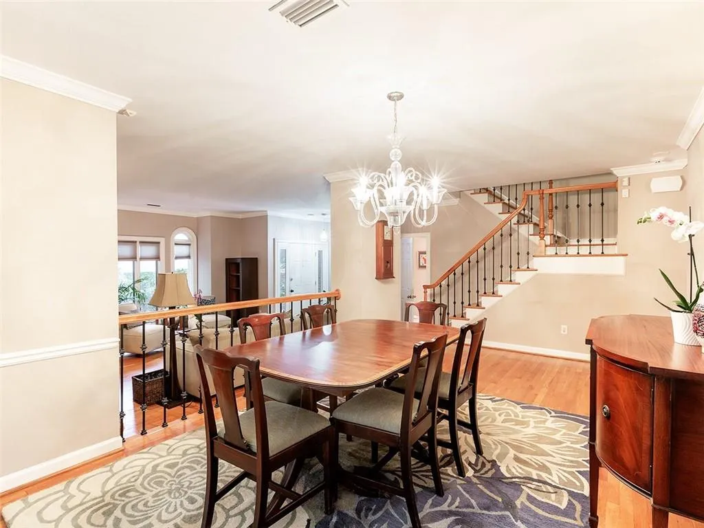 14 Westfair Court, Sandy Springs, Georgia 30328, 2 Bedrooms Bedrooms, ,2 BathroomsBathrooms,Residential,Sold,14 Westfair Court,6965819