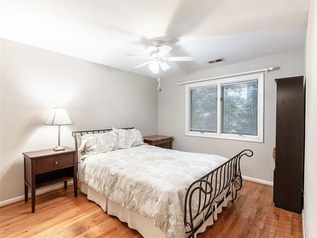 14 Westfair Court, Sandy Springs, Georgia 30328, 2 Bedrooms Bedrooms, ,2 BathroomsBathrooms,Residential,Sold,14 Westfair Court,6965819