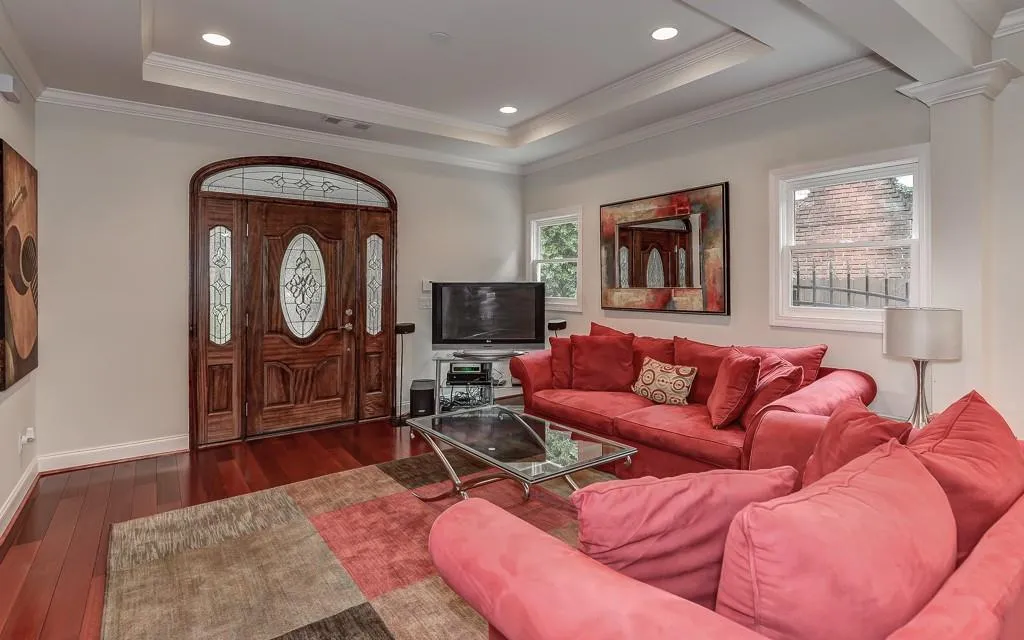 292 Lindbergh Drive Ne, Atlanta, Georgia 30305, 3 Bedrooms Bedrooms, ,2 BathroomsBathrooms,Residential,Sold,292 Lindbergh Drive Ne,5602173
