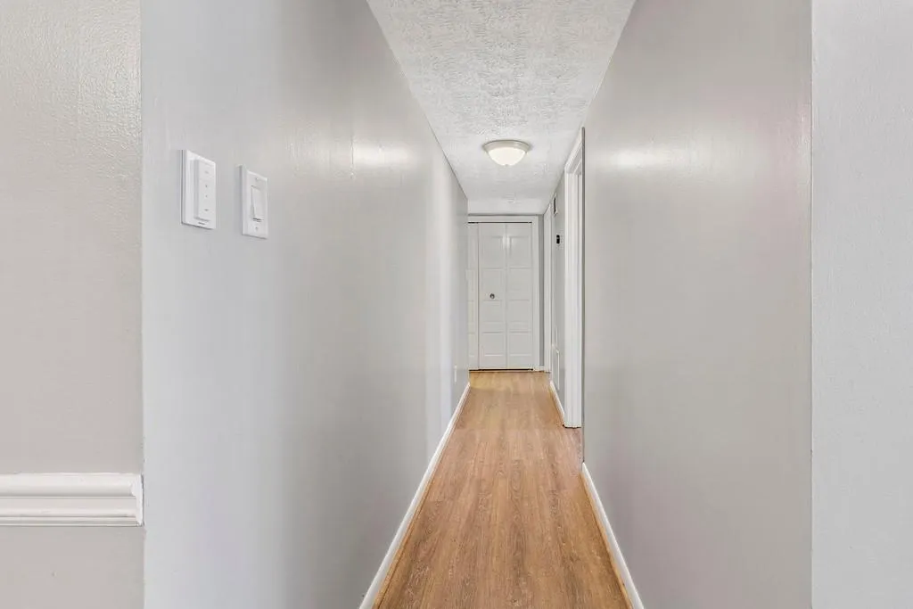 5145 Roswell Road Unit 1, Atlanta, Georgia 30342, 2 Bedrooms Bedrooms, ,1 BathroomBathrooms,Residential,Sold,5145 Roswell Road Unit 1,6813348