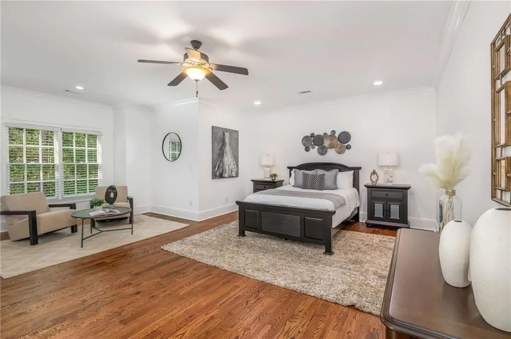 Secondary/Junior Master Suite on 2nd floor