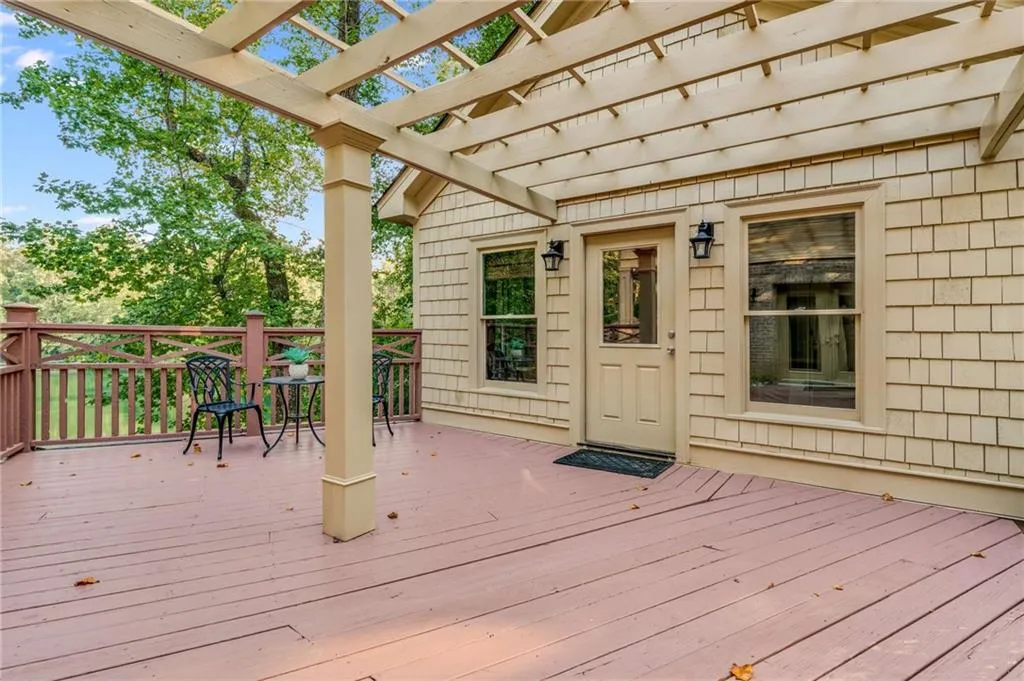 Leading to the Guest/Pool house...with great views of the lake! Leading to the Guest/Pool house...with great views of the lake!