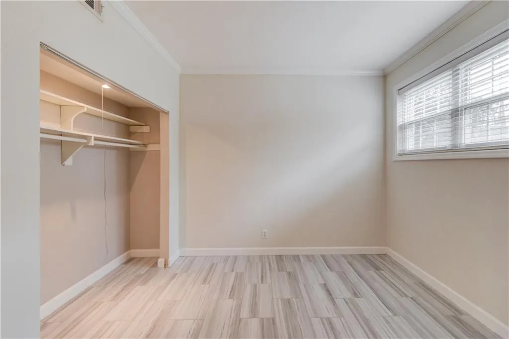 5515 Chemin De Vie, Atlanta, Georgia 30342, 2 Bedrooms Bedrooms, ,2 BathroomsBathrooms,Residential,Sold,5515 Chemin De Vie,6990212