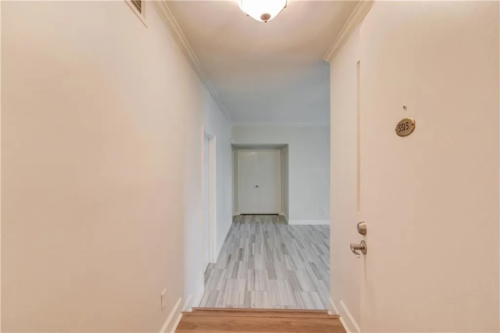 5515 Chemin De Vie, Atlanta, Georgia 30342, 2 Bedrooms Bedrooms, ,2 BathroomsBathrooms,Residential,Sold,5515 Chemin De Vie,6990212