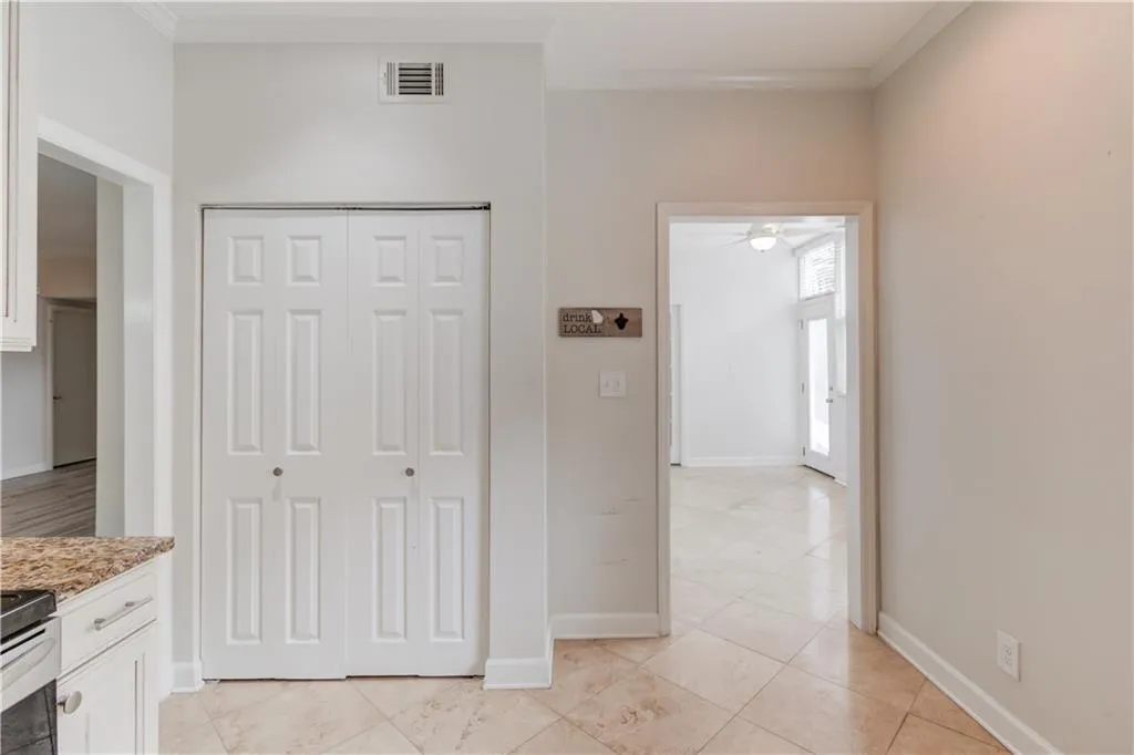 5515 Chemin De Vie, Atlanta, Georgia 30342, 2 Bedrooms Bedrooms, ,2 BathroomsBathrooms,Residential,Sold,5515 Chemin De Vie,6990212