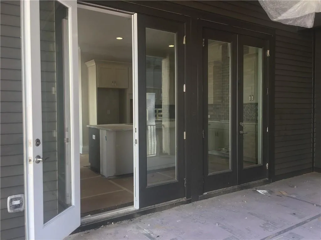 6532 Aria Village Drive Unit 621, Sandy Springs, Georgia 30328, 3 Bedrooms Bedrooms, ,3 BathroomsBathrooms,Residential,Sold,6532 Aria Village Drive Unit 621,6544029