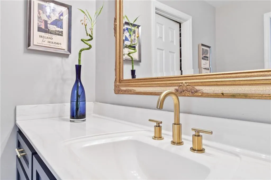 5710 Chemin De Vie Unit 5710, Atlanta, Georgia 30342, 3 Bedrooms Bedrooms, ,2 BathroomsBathrooms,Residential,Sold,5710 Chemin De Vie Unit 5710,6969099