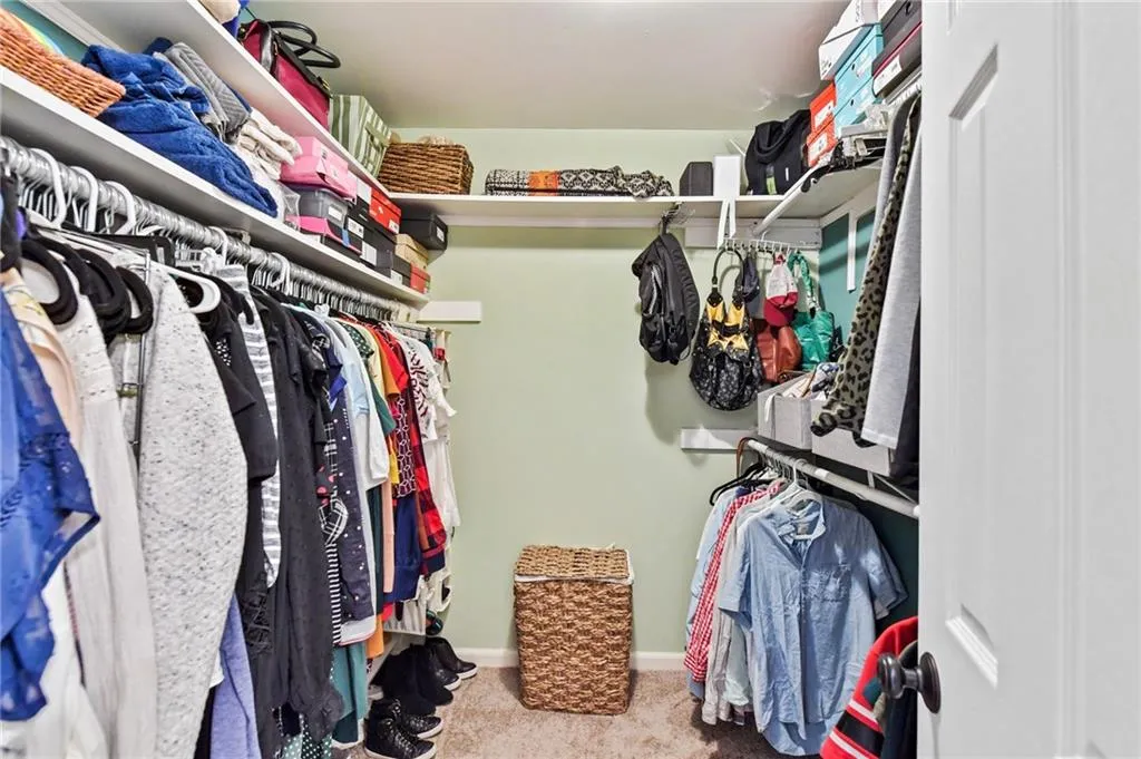 5710 Chemin De Vie Unit 5710, Atlanta, Georgia 30342, 3 Bedrooms Bedrooms, ,2 BathroomsBathrooms,Residential,Sold,5710 Chemin De Vie Unit 5710,6969099