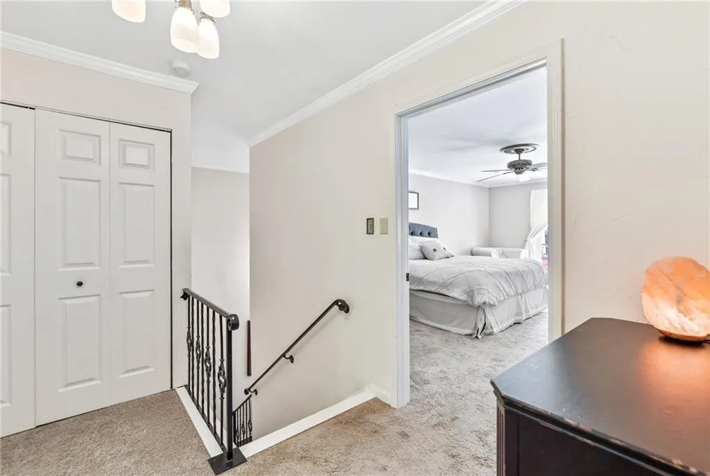 5710 Chemin De Vie Unit 5710, Atlanta, Georgia 30342, 3 Bedrooms Bedrooms, ,2 BathroomsBathrooms,Residential,Sold,5710 Chemin De Vie Unit 5710,6969099