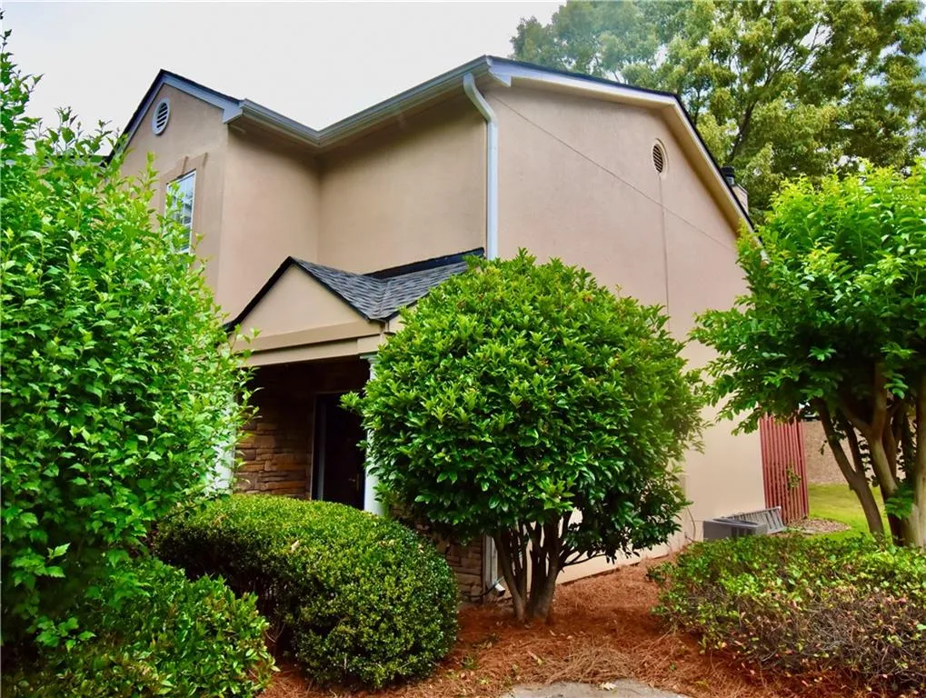404 Masons Creek Circle, Sandy Springs, Georgia 30350, 2 Bedrooms Bedrooms, ,2 BathroomsBathrooms,Residential,Sold,404 Masons Creek Circle,6895107