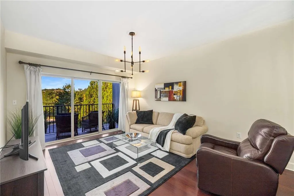 200 River Vista Drive Unit 401, Atlanta, Georgia 30339, 1 Bedroom Bedrooms, ,1 BathroomBathrooms,Residential,For Sale,200 River Vista Drive Unit 401,7667049