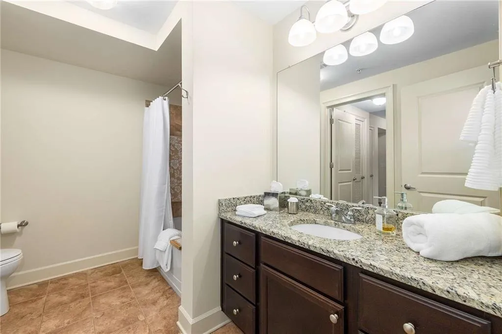 200 River Vista Drive Unit 401, Atlanta, Georgia 30339, 1 Bedroom Bedrooms, ,1 BathroomBathrooms,Residential,For Sale,200 River Vista Drive Unit 401,7667049