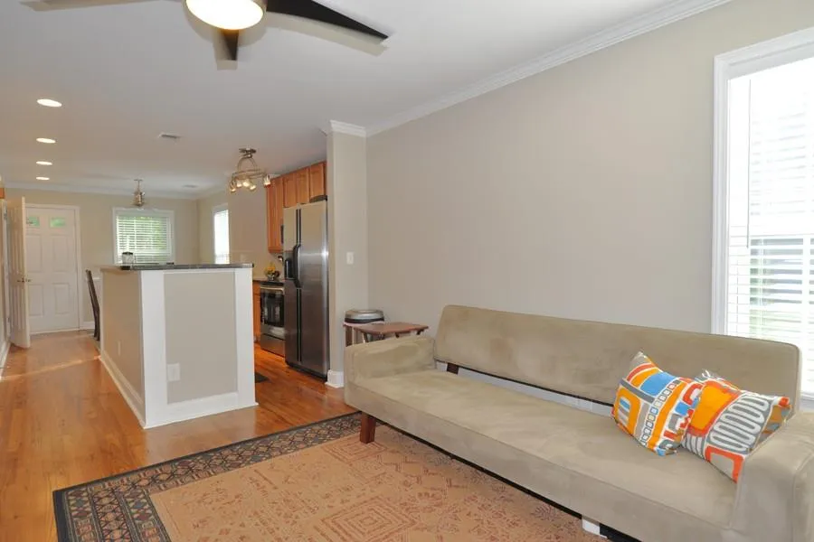 2432 Brantley Street Nw, Atlanta, Georgia 30318, 3 Bedrooms Bedrooms, ,2 BathroomsBathrooms,Residential,Sold,2432 Brantley Street Nw,5683963