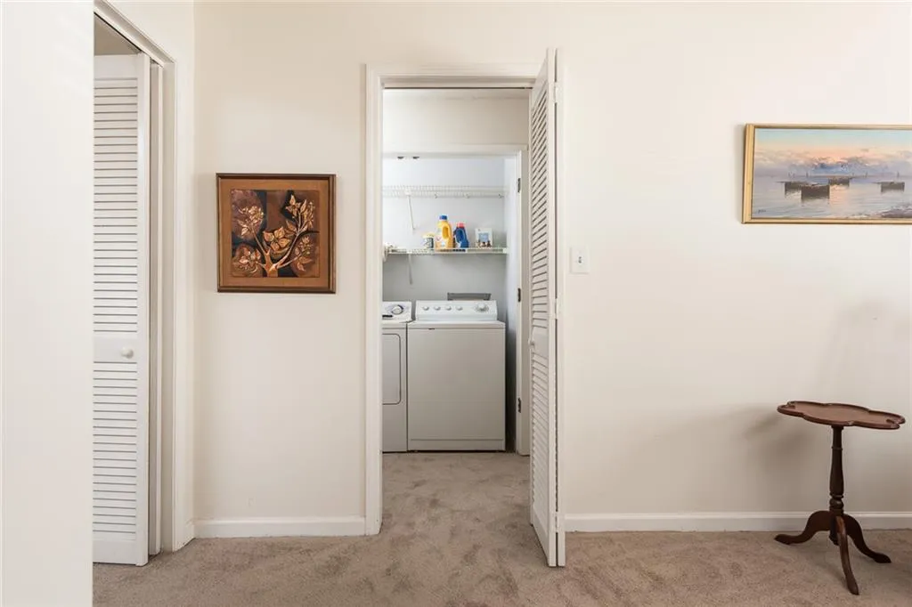 603 Garden Court, Sandy Springs, Georgia 30328, 3 Bedrooms Bedrooms, ,2 BathroomsBathrooms,Residential,Sold,603 Garden Court,5587751