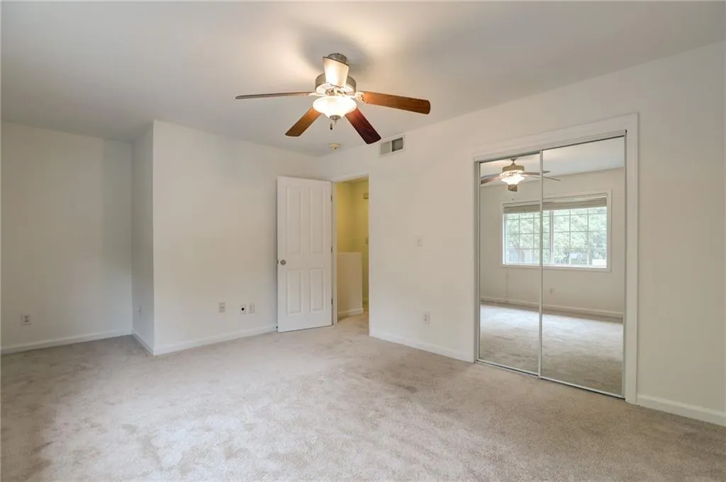 6940 Roswell Road Unit 5d, Sandy Springs, Georgia 30328, 2 Bedrooms Bedrooms, ,1 BathroomBathrooms,Residential,Sold,6940 Roswell Road Unit 5d,6761358