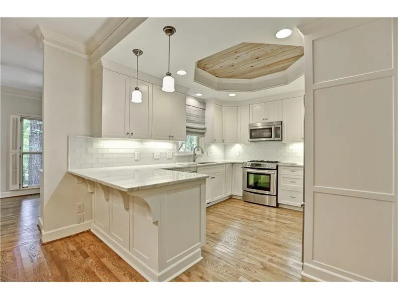 2 Pointe Terrace Se, Atlanta, Georgia 30339, 4 Bedrooms Bedrooms, ,2 BathroomsBathrooms,Residential,Sold,2 Pointe Terrace Se,5808296