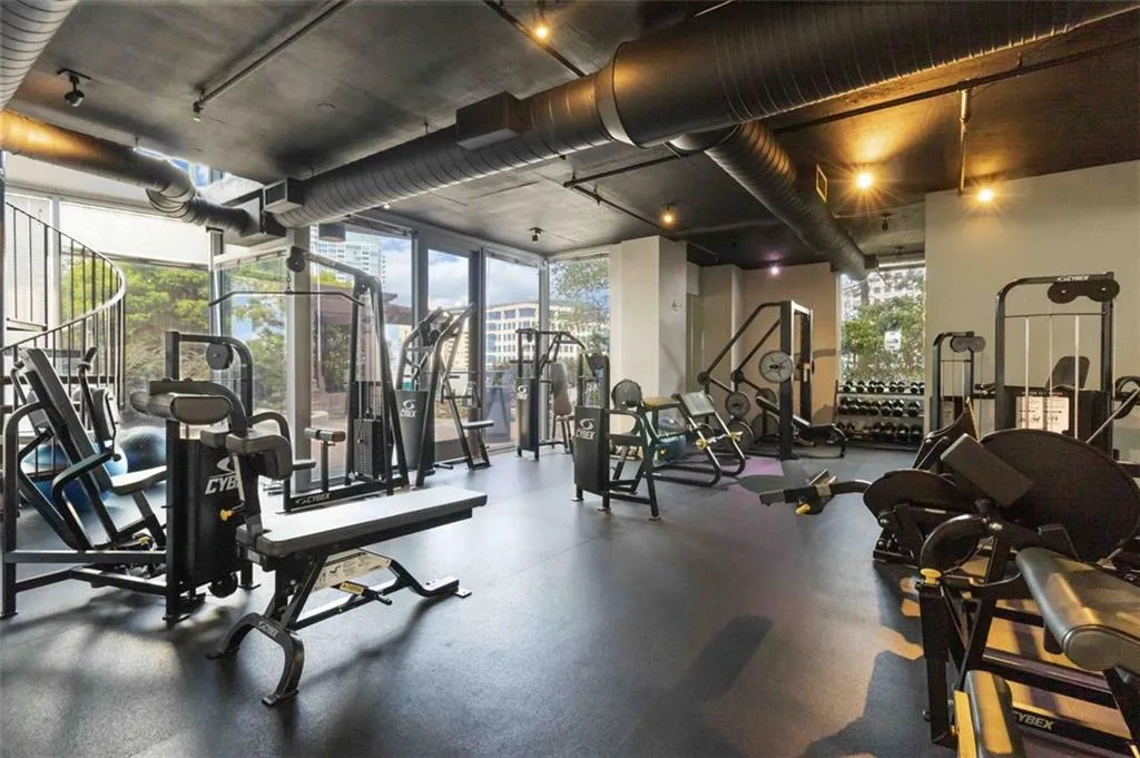 3224 Ne Peachtree Road Unit 815, Atlanta, Georgia 30326, 1 Bedroom Bedrooms, ,1 BathroomBathrooms,Residential,For Sale,3224 Ne Peachtree Road Unit 815,7659634