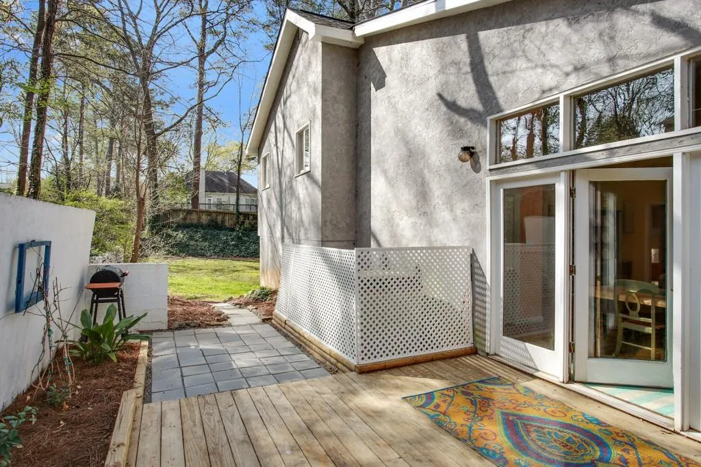 71 Hardeman Road, Sandy Springs, Georgia 30342, 4 Bedrooms Bedrooms, ,2 BathroomsBathrooms,Residential,Sold,71 Hardeman Road,5662109