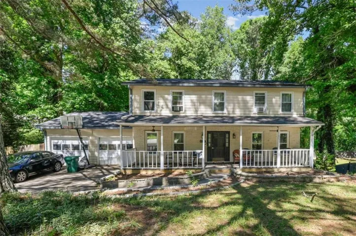 488 Allana Court, Stone Mountain, Georgia 30087