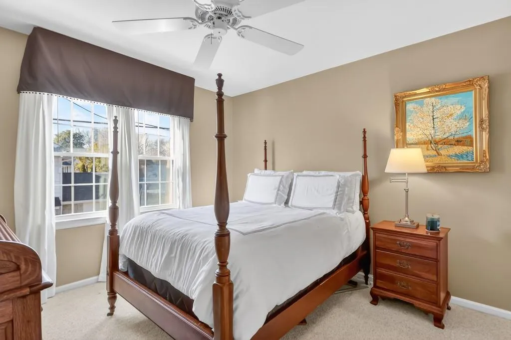 136 Peachtree Memorial Drive Nw Unit 7-10, Atlanta, Georgia 30309, 2 Bedrooms Bedrooms, 0 ,1 BathroomBathrooms,Residential,For Sale,136 Peachtree Memorial Drive Nw Unit 7-10,7718490