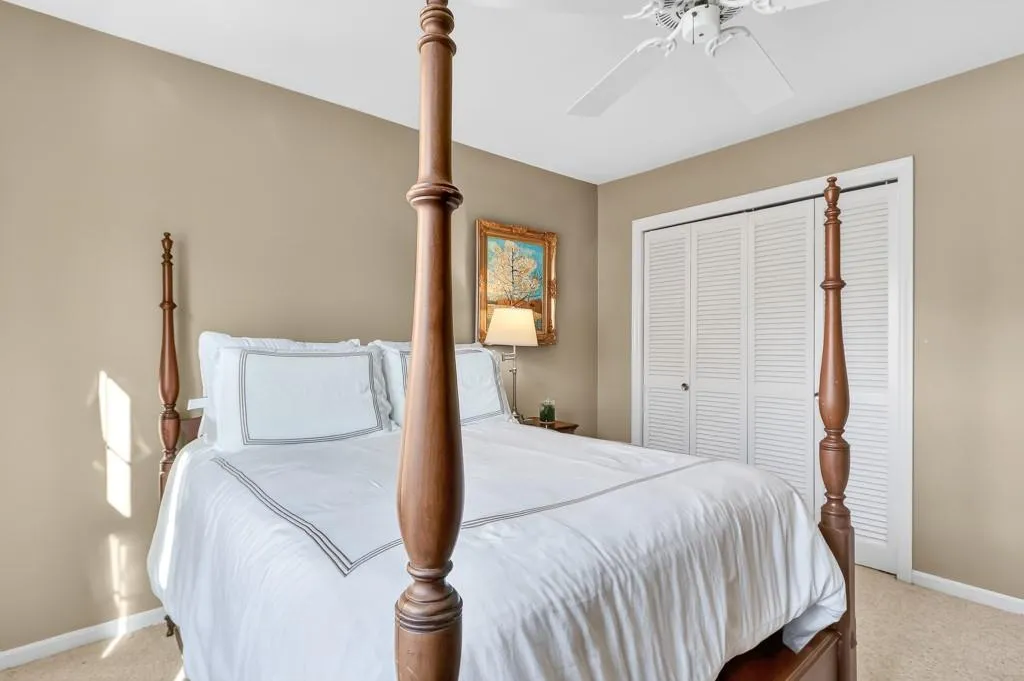 136 Peachtree Memorial Drive Nw Unit 7-10, Atlanta, Georgia 30309, 2 Bedrooms Bedrooms, 0 ,1 BathroomBathrooms,Residential,For Sale,136 Peachtree Memorial Drive Nw Unit 7-10,7718490