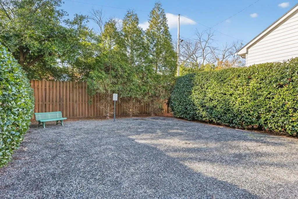 136 Peachtree Memorial Drive Nw Unit 7-10, Atlanta, Georgia 30309, 2 Bedrooms Bedrooms, 0 ,1 BathroomBathrooms,Residential,For Sale,136 Peachtree Memorial Drive Nw Unit 7-10,7718490